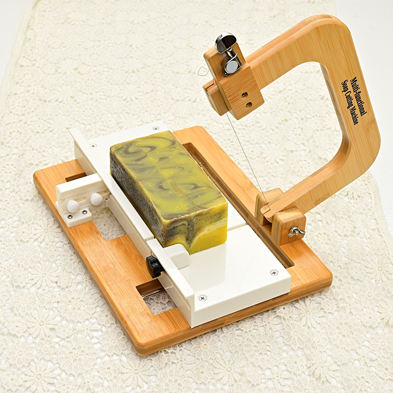 オールインワンワイヤーソープカッティングワークベンチ、コール - Soap Making Cold Process のレビューと価格