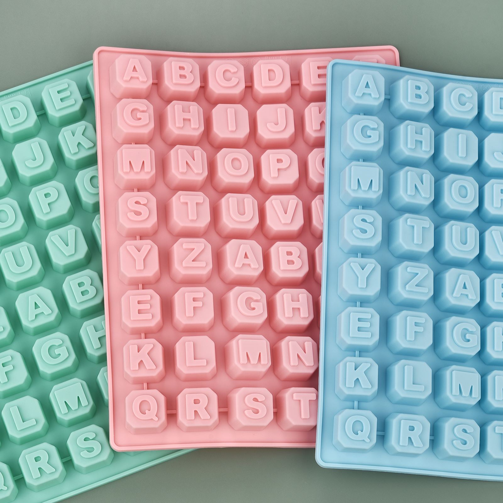 48 文字英語アルファベット文字シリコーン型石鹸型ケーキカッ - Soap Making Kit のレビューと価格