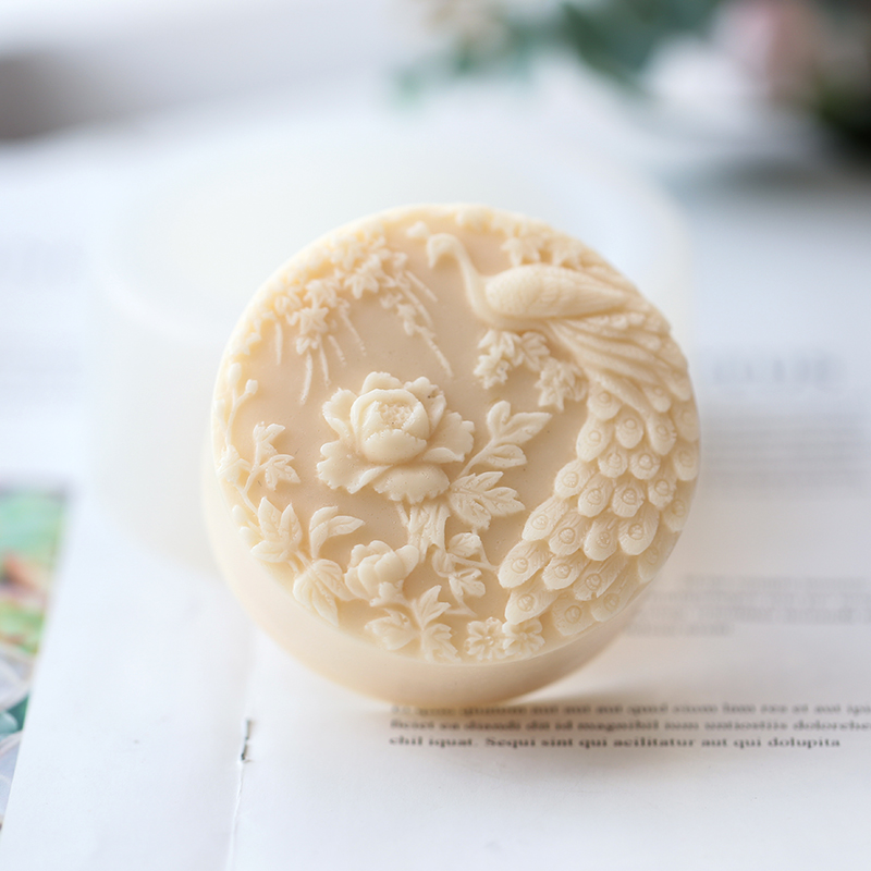 孔雀の花柄シリコン石鹸型フレキシブル手作りラウンド石鹸キャン - Soap Making Ideas のレビューと価格