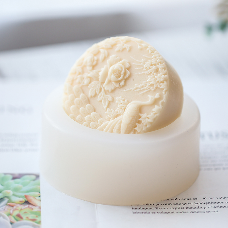 孔雀の花柄シリコン石鹸型フレキシブル手作りラウンド石鹸キャン - Soap Making Ideas のレビューと価格